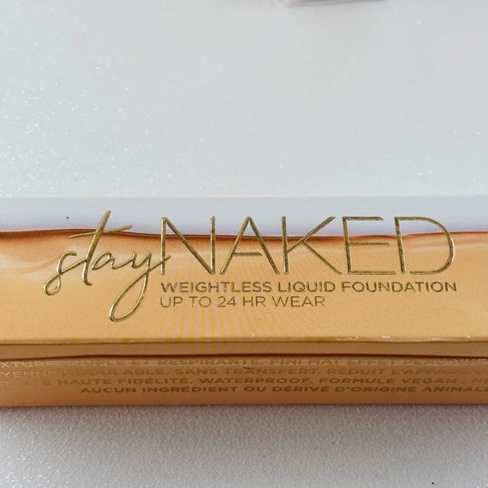 Urban Decay Stay Naked Weightless Liquid Foundation-10 CP Ultra Fair/Cool Pink
